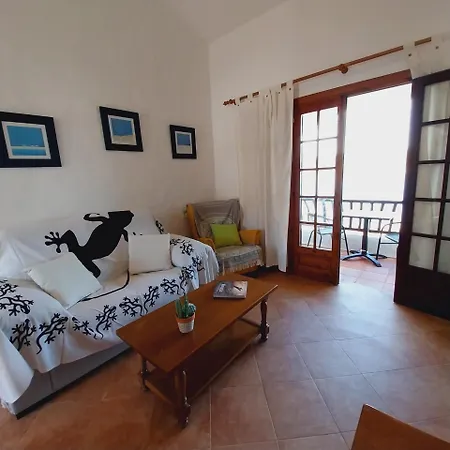 Apto Poblet By Menorcahost - Vistas únicas Al Mar En Playas De Fornells Apartamento